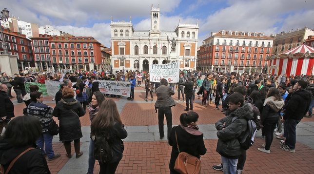 Manifestación de estudiantes en Valladolid  / JONATHAN TAJES