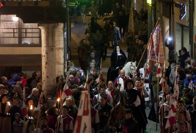 Recreación de la llegada de la reina Juana I de Castilla a Tordesillas.