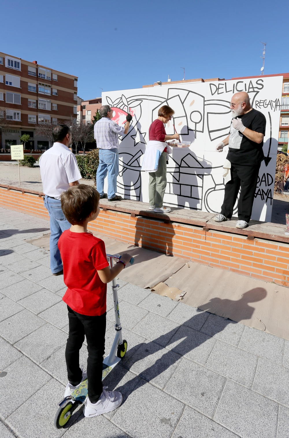 Un mural para recuperar el centro de especialidades Delicias  / ICAL