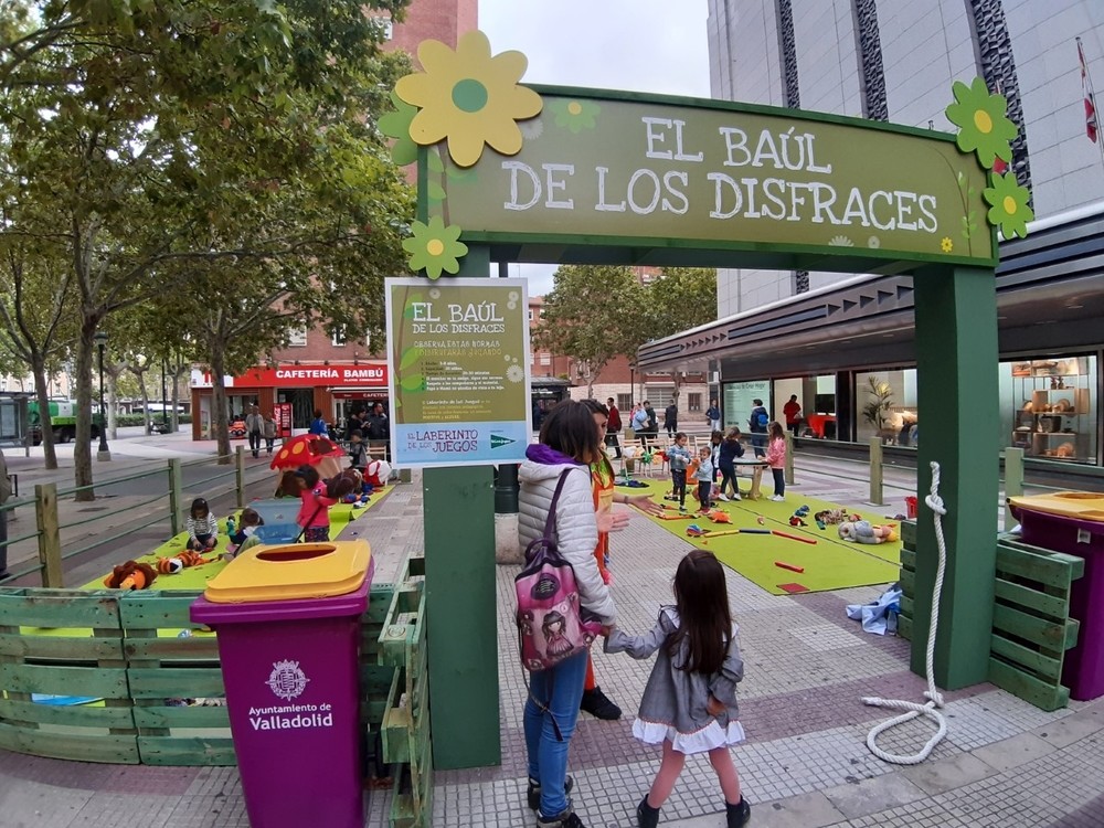 El Corte Inglés se suma a las fiestas con su parque infantil