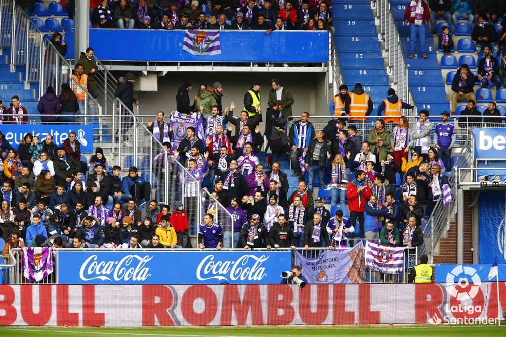 Alavés - Real Valladolid.  / LALIGA