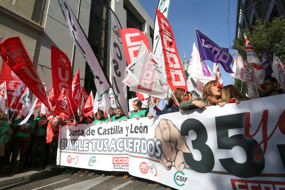 Concentraciones sindicales para exigir las 35 horas en la Junta