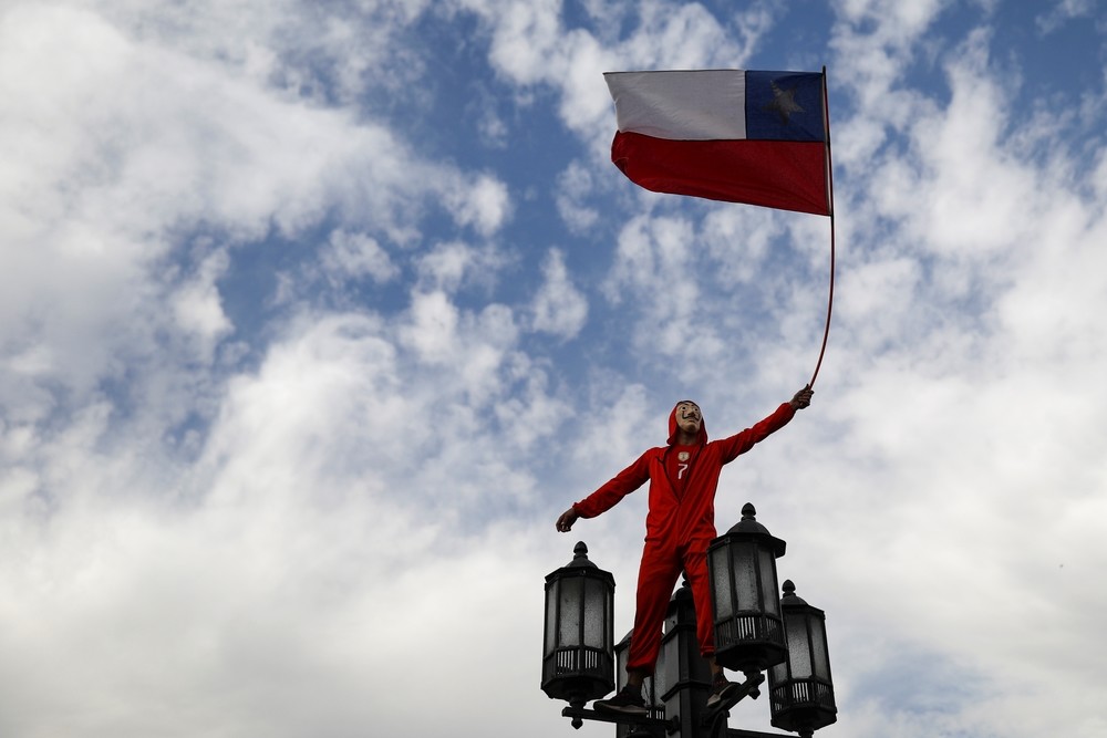 Chile aviva su lucha con la marcha más grande de su democrac