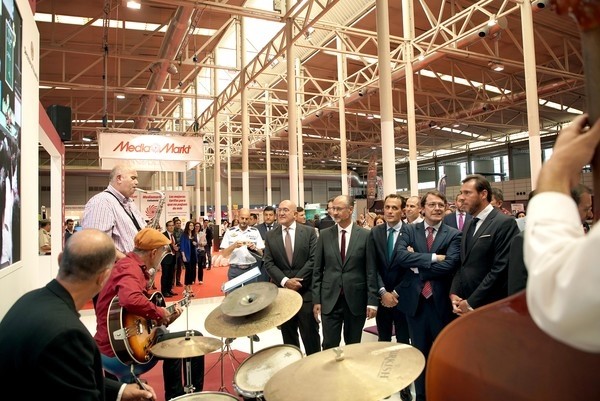Más de 300 empresas participan en la Feria de Muestras