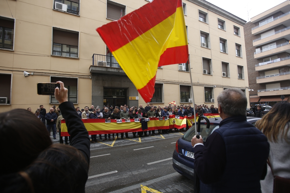 Concentración de apoyo a la Policía Nacional en Cataluña  / JONATHAN TAJES