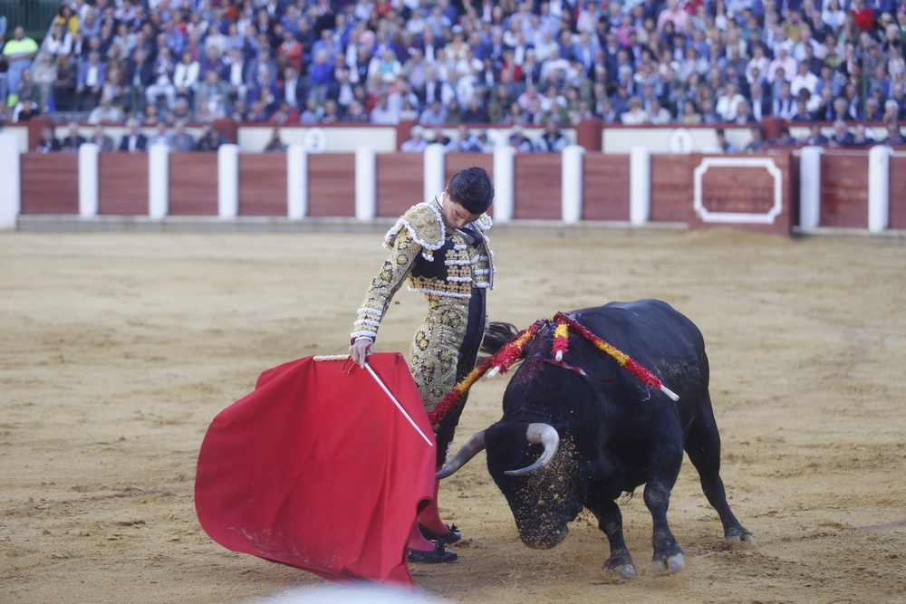 Primera corrida de toros en fiestas  / JONATHAN TAJES