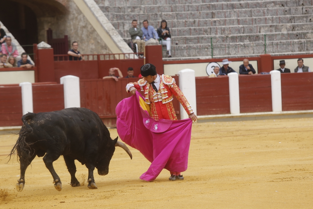 Tercera corrida de la feria taurina  / JONATHAN TAJES