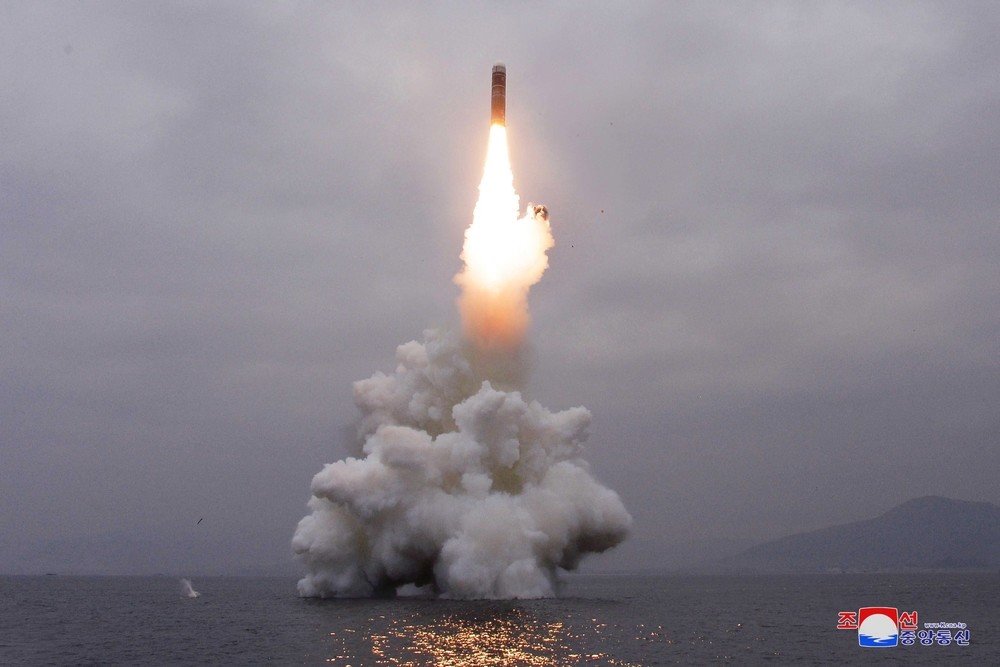 Corea del Norte confirma el lanzamiento de un nuevo misil