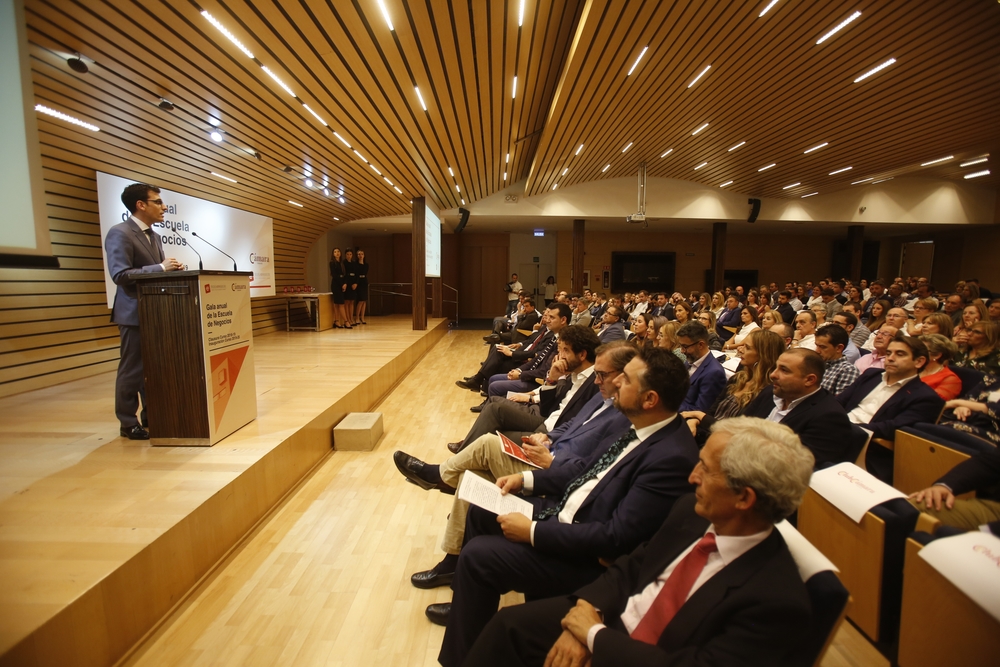 Gala anual de la Escuela de Negocios  / JONATHAN TAJES