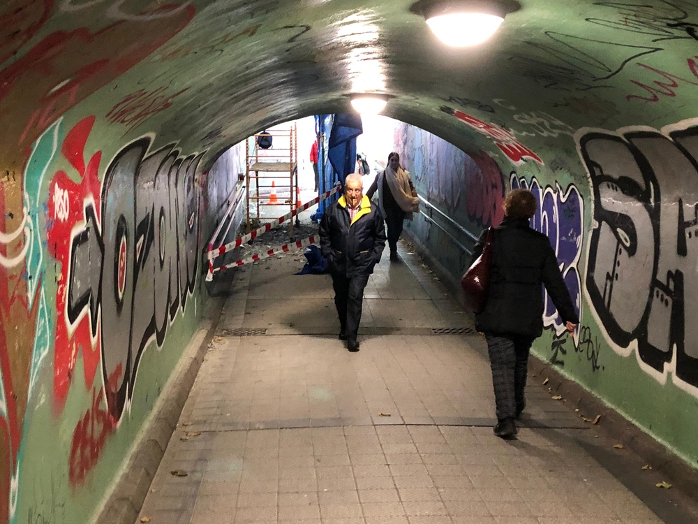 Obras en el túnel peatonal de Labradores.  / D.V.