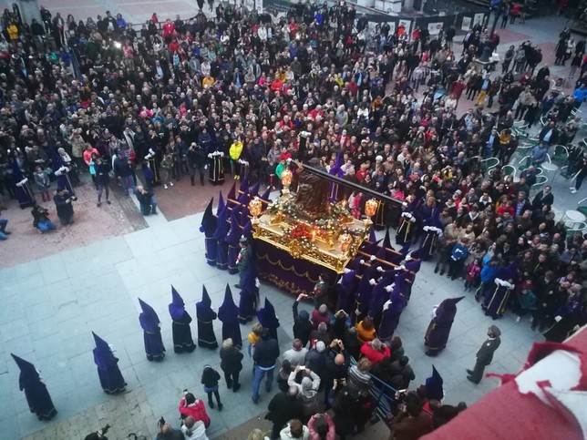 Vía Crucis procesional de 2019.