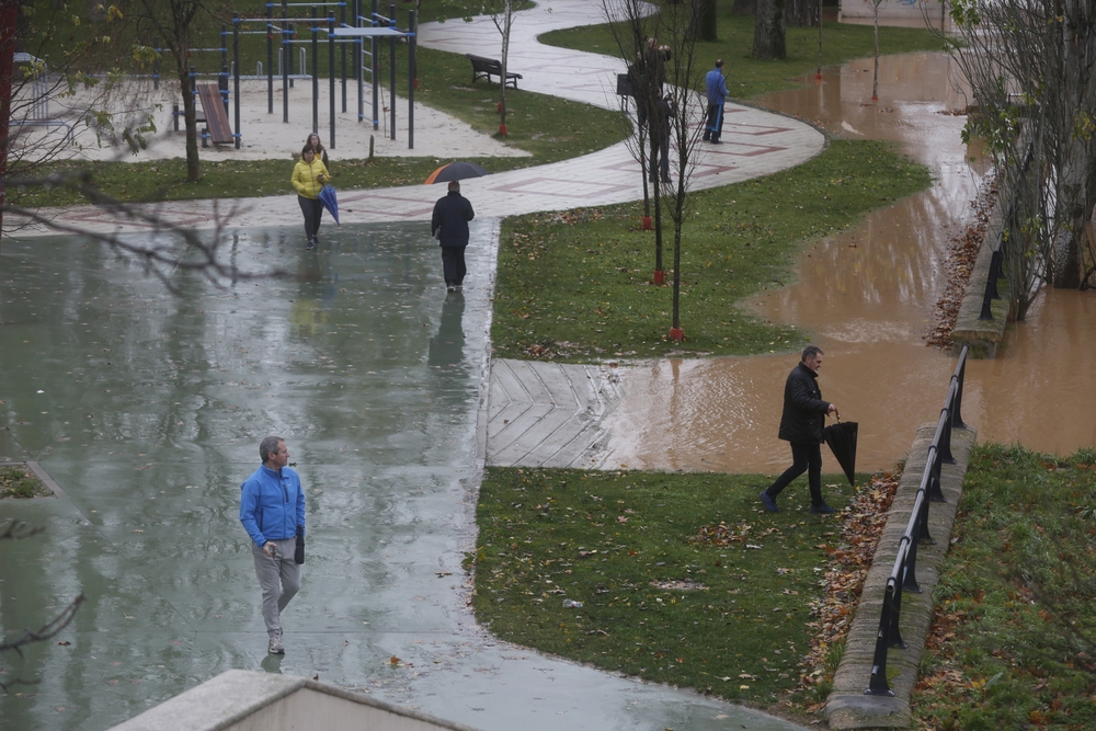 Estado del río Pisuerga en Valladolid  / JONATHAN TAJES