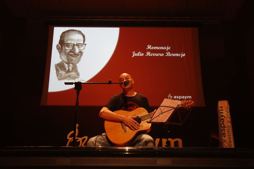 Homenaje de ASPAYM a Julio Herrero Bermejo  / JONATHAN TAJES