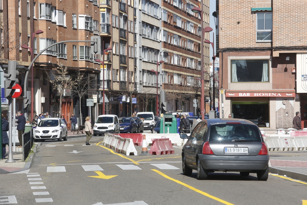 Obras en la Avenida Segovia  / JONATHAN TAJES