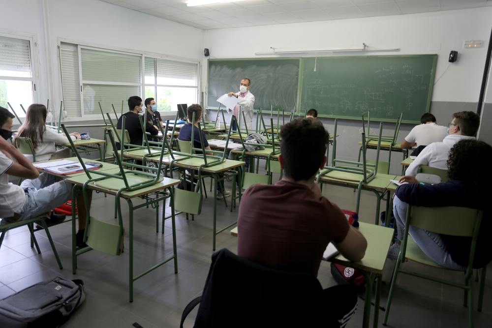 Alumnos del IES Julián Marías preparan la EBAU.  / ICAL