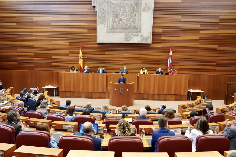 Debate de política general de la Junta de Castilla y León en las Cortes  / MIRIAM CHACÓN / ICAL