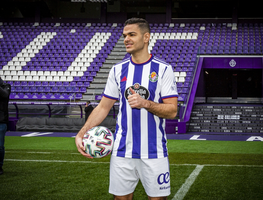 Presentación del jugador del Real Valladolid Ben Arfa   / JONATHAN TAJES