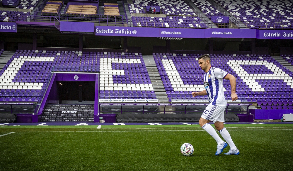 Presentación del jugador del Real Valladolid Ben Arfa   / JONATHAN TAJES