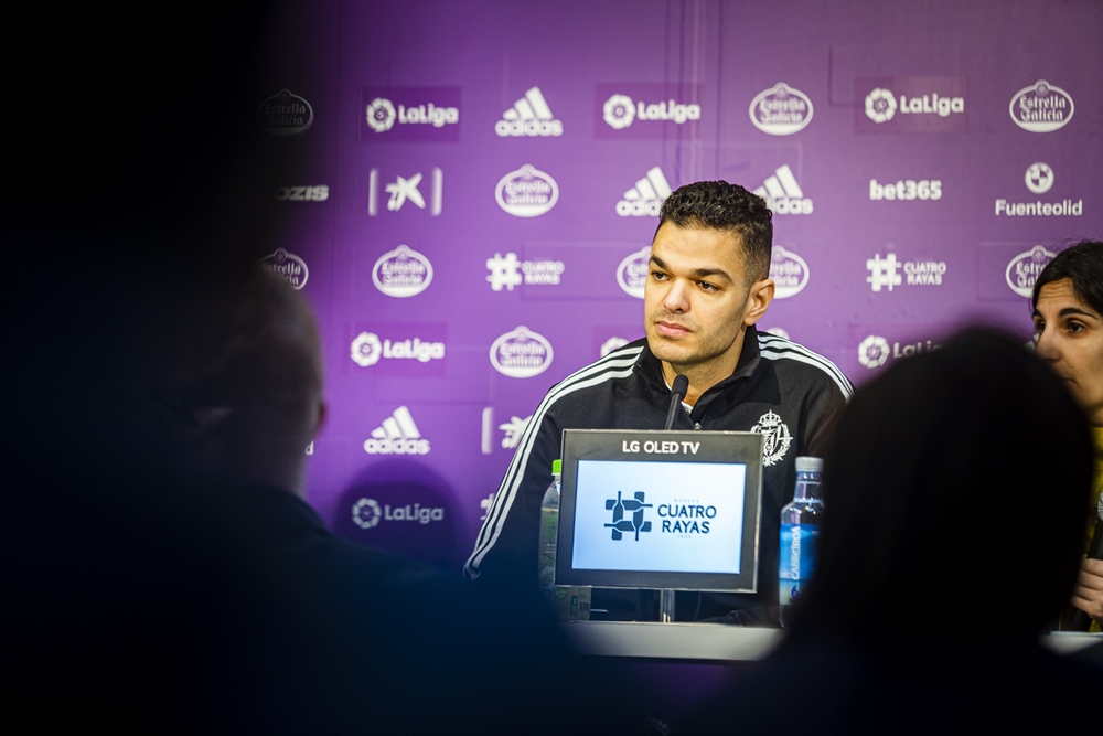 Presentación del jugador del Real Valladolid Ben Arfa   / JONATHAN TAJES