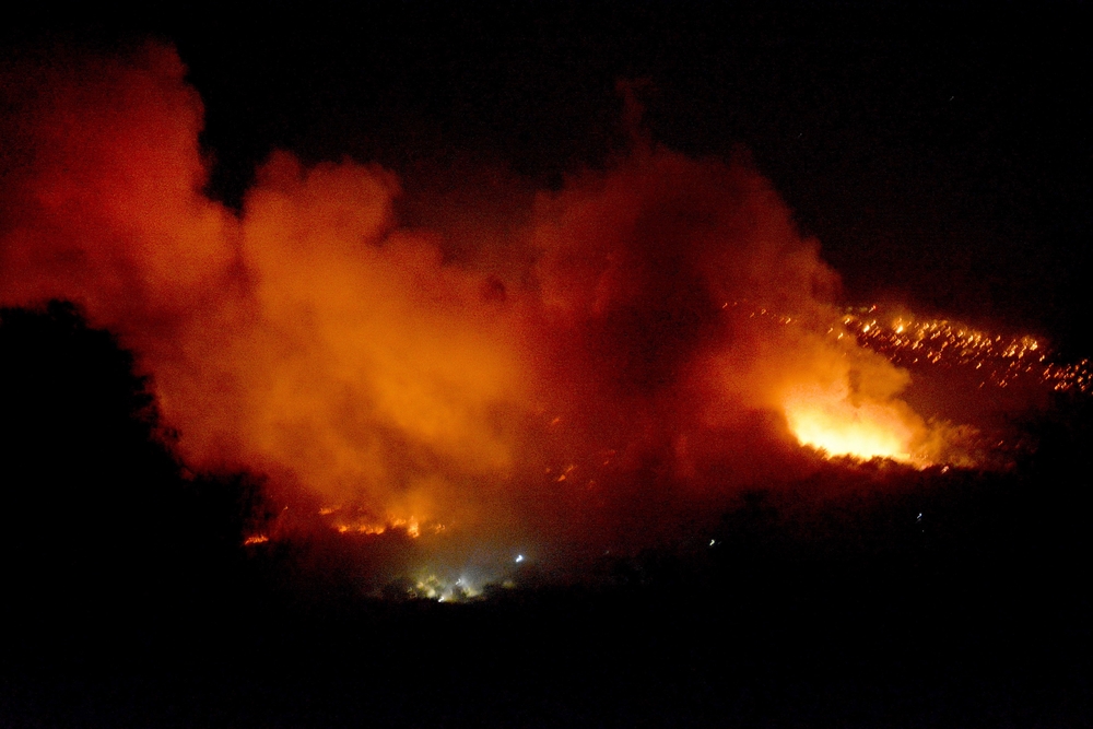 Fire at Moria refugee camp in Greece  / STRATIS BALASKAS