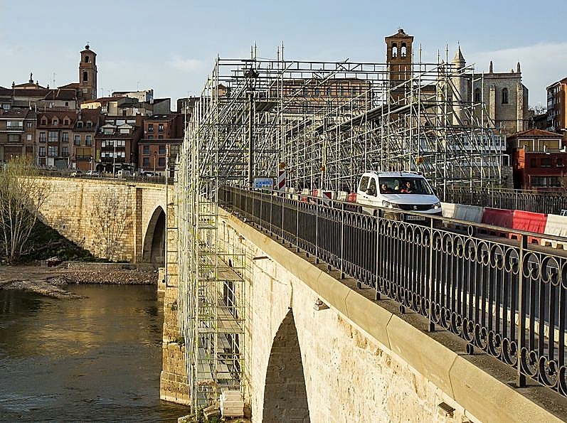 La reforma del puente de Tordesillas concluirá en mayo