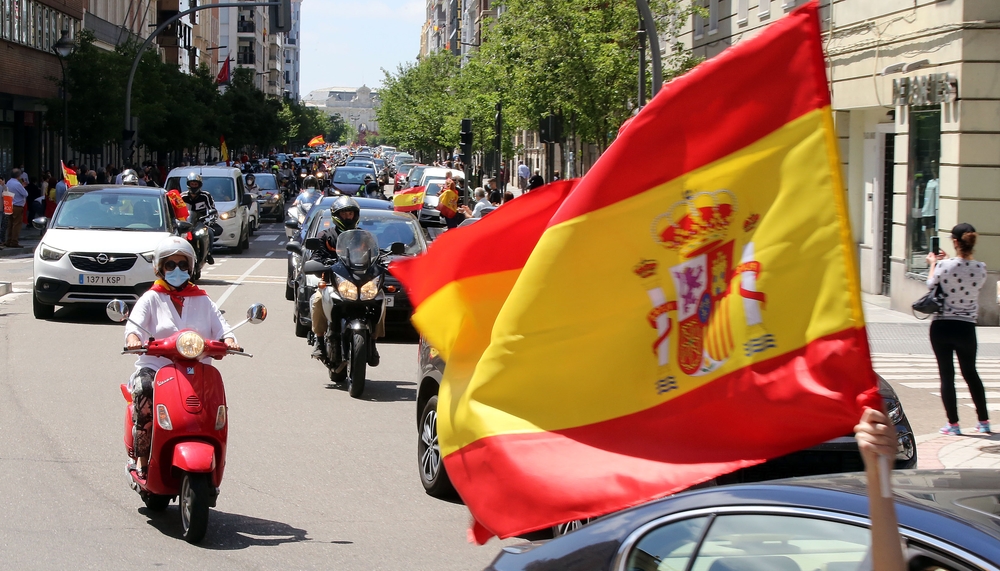 Manifestación contra las decisiones adoptadas por el Gobierno.  / ICAL