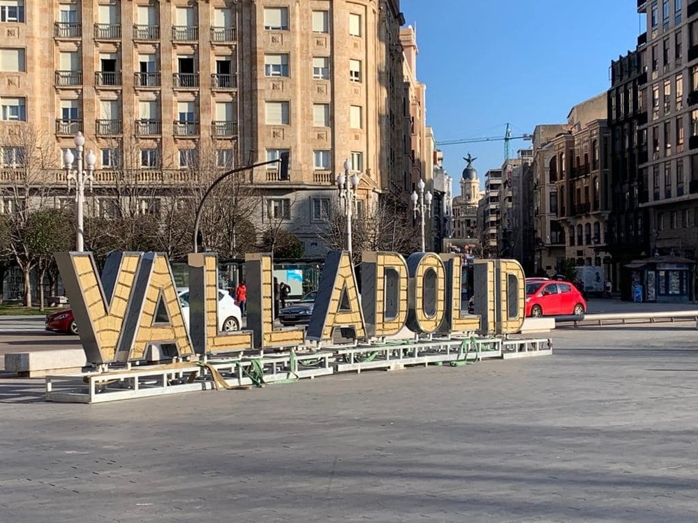 Las letras de Valladolid se quedan en la plaza de Zorrilla