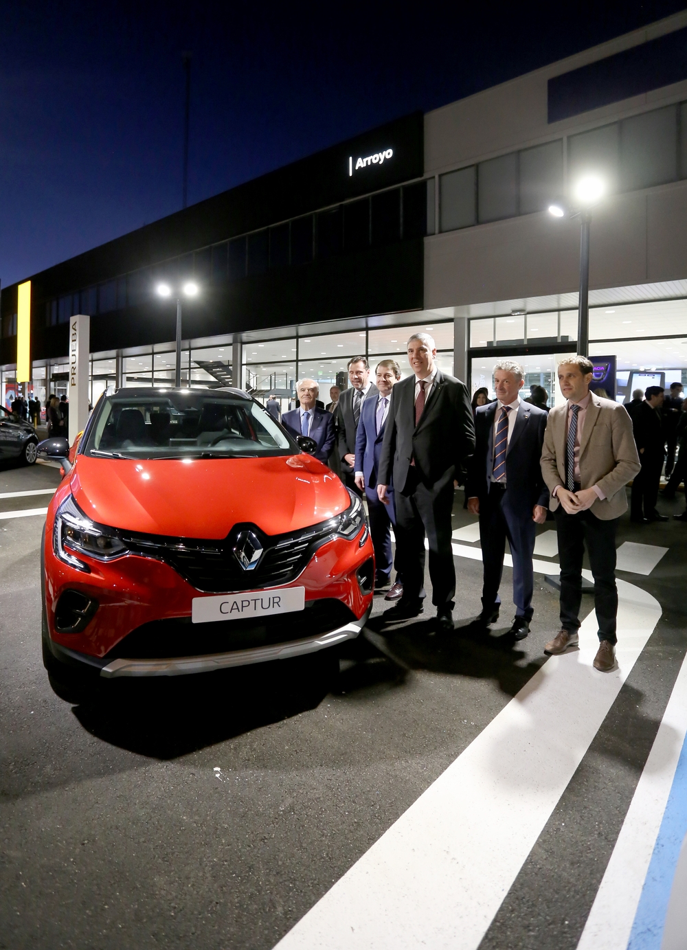 Nuevo concesionario de Renault en Arroyo de la Encomienda  / LETICIA PÉREZ