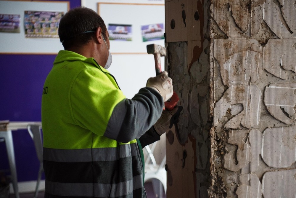 Comienzan las obras de la futura cubierta en los Anexos