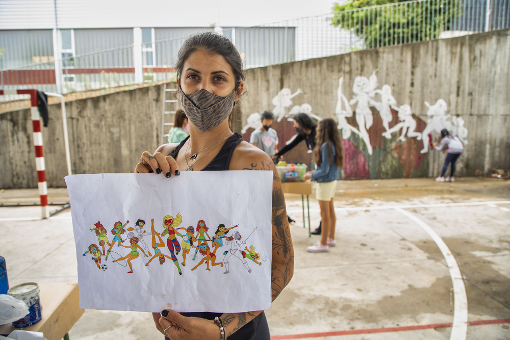 Un mural de superheroínas visibilizará el deporte femenino en el CEIP Margarita Salas de Arroyo.  / E. MARGARETO (ICAL)