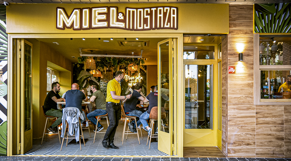 Miel Mostaza abrió hace una semana en el Paseo Zorrilla.