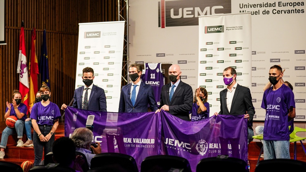 UEMC y Real Valladolid Baloncesto sellan su unión.
