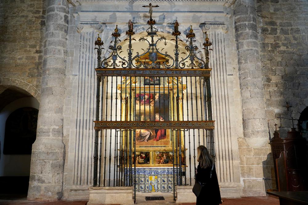 Presentación de la intervención realizada en la capilla de los Gallo Andrada de la iglesia de El Salvador, en Simancas (Valladolid)  / MIRIAM CHACÓN / ICAL
