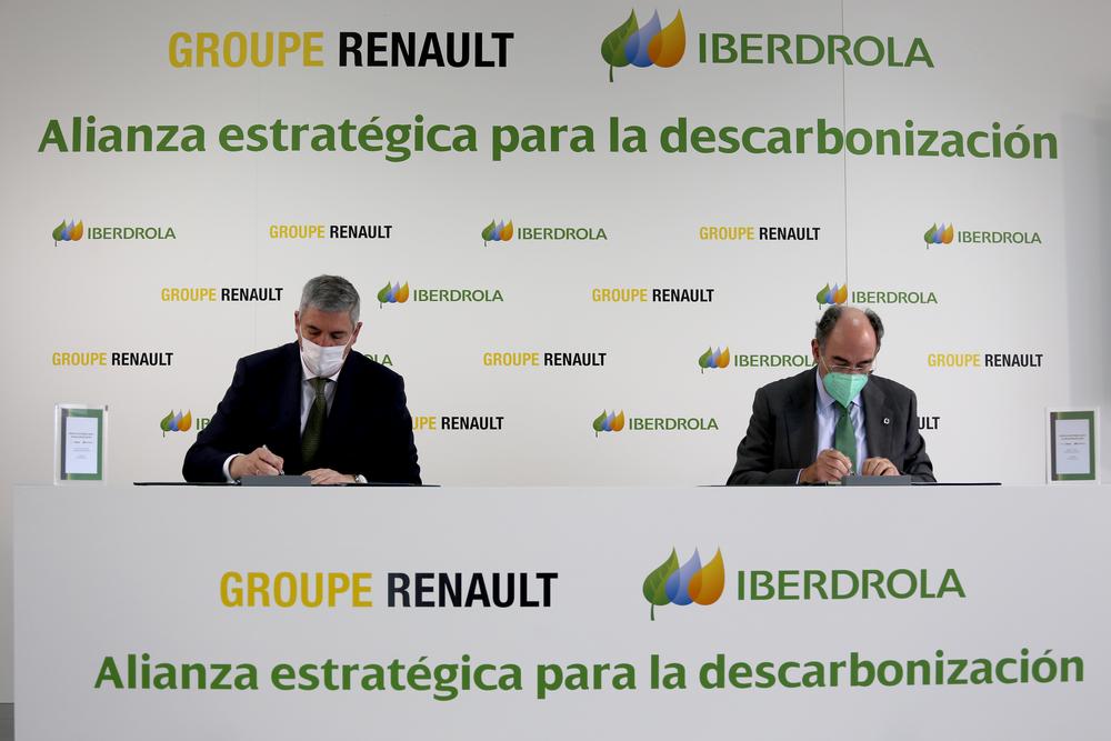 Firma de la alianza estratégica entre Iberdrola y el Grupo Renault  / LETICIA PÉREZ / ICAL