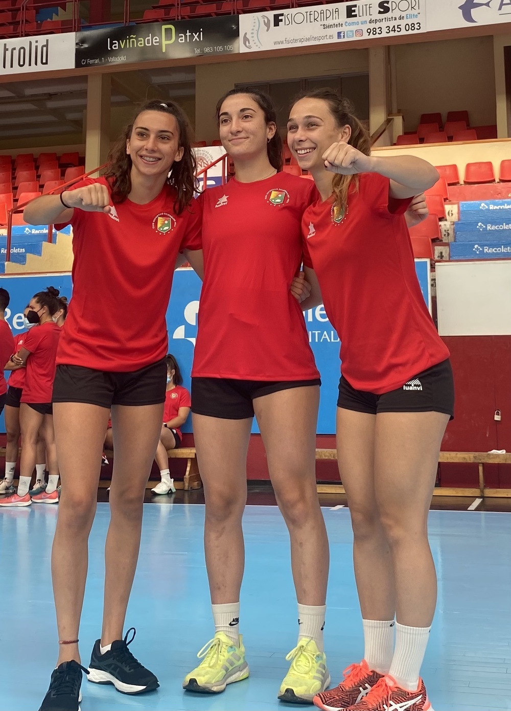 Inoa Lucio, Elena García y Malena Valles.