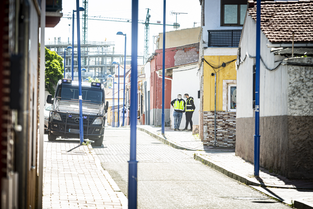 Operción policial en el Bar Latino y en el Barrio España  / JONATHAN TAJES