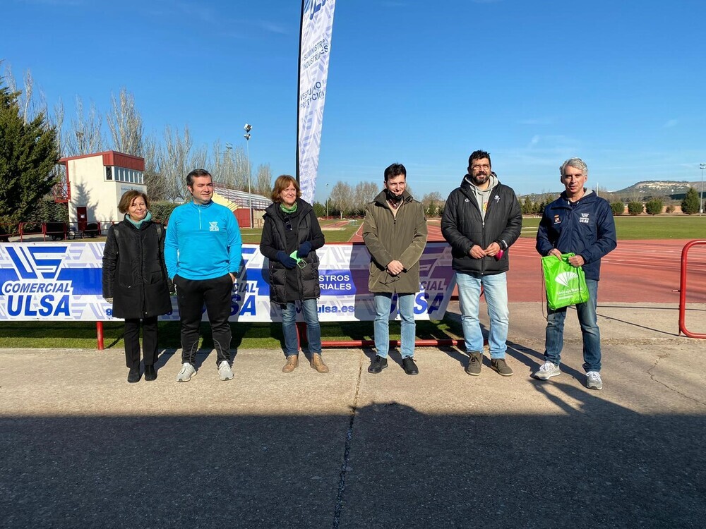 Imagen del primer reto 24 horas corriendo a favor de la Asociación Española contra el Cáncer.