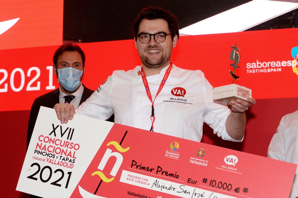 Entrega de premios del Concurso Nacional de Pinchos y del Mundial de Tapas  / EFE