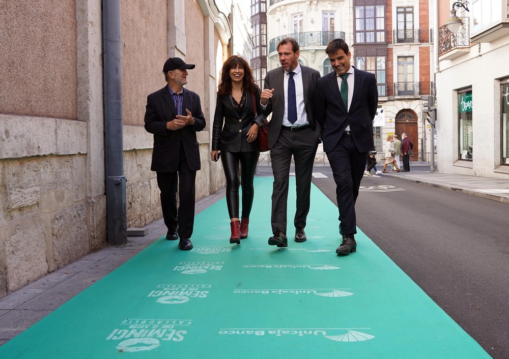 Inauguración de la alfombra verde de la Seminci  / MIRIAM CHACÓN / ICAL