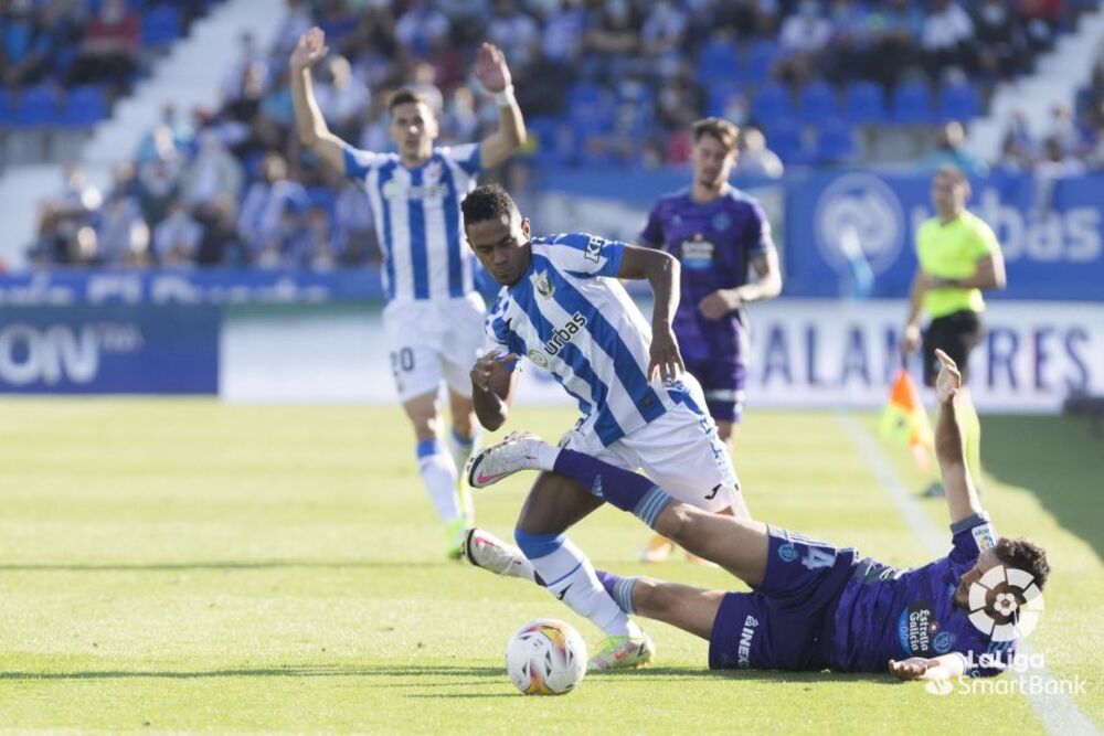 El Real Valladolid se impuso 0-2 en el campo del Leganés.  / LALIGA