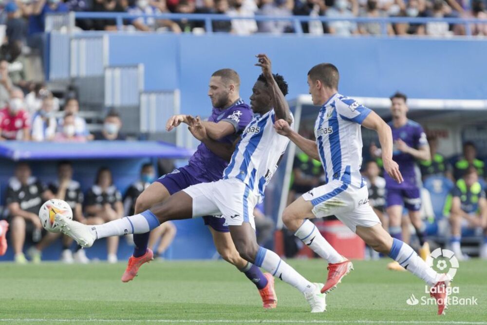 El Real Valladolid se impuso 0-2 en el campo del Leganés.  / LALIGA