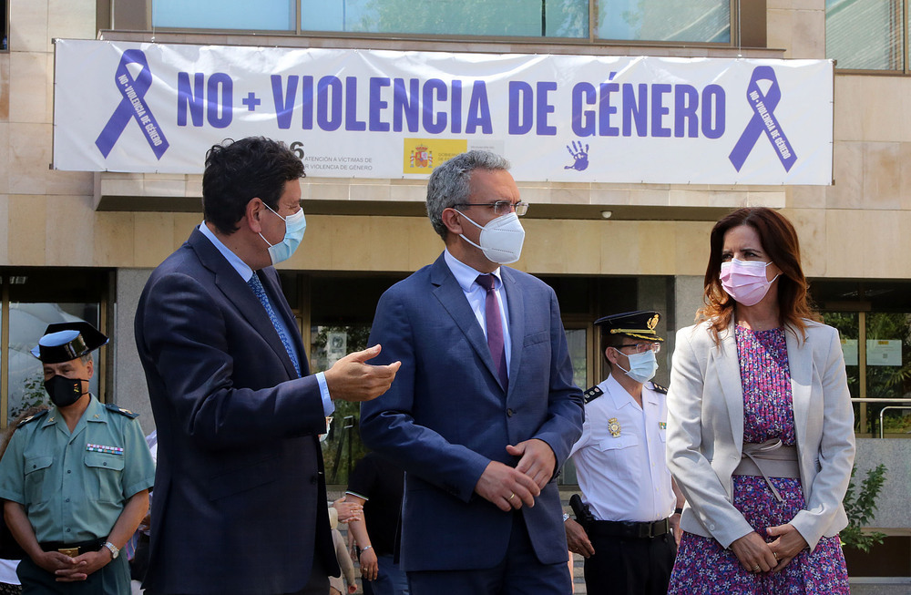 Carlos Fernández Carriedo, Javier Izquierdo y Carlota Amigo.