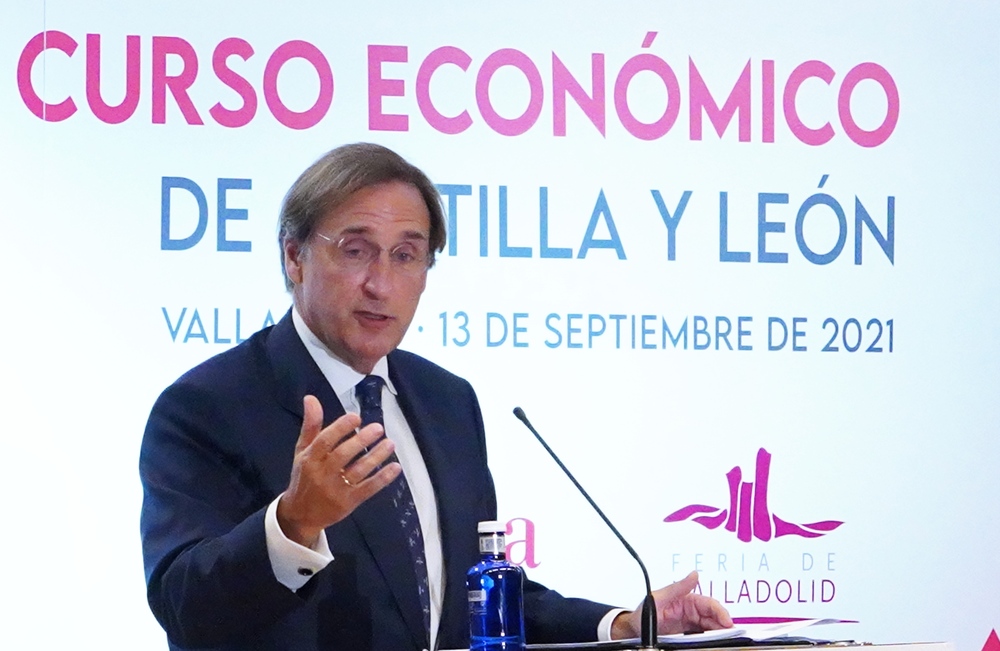 Apertura del curso económico en Castilla y León  / MIRIAM CHACÓN / ICAL