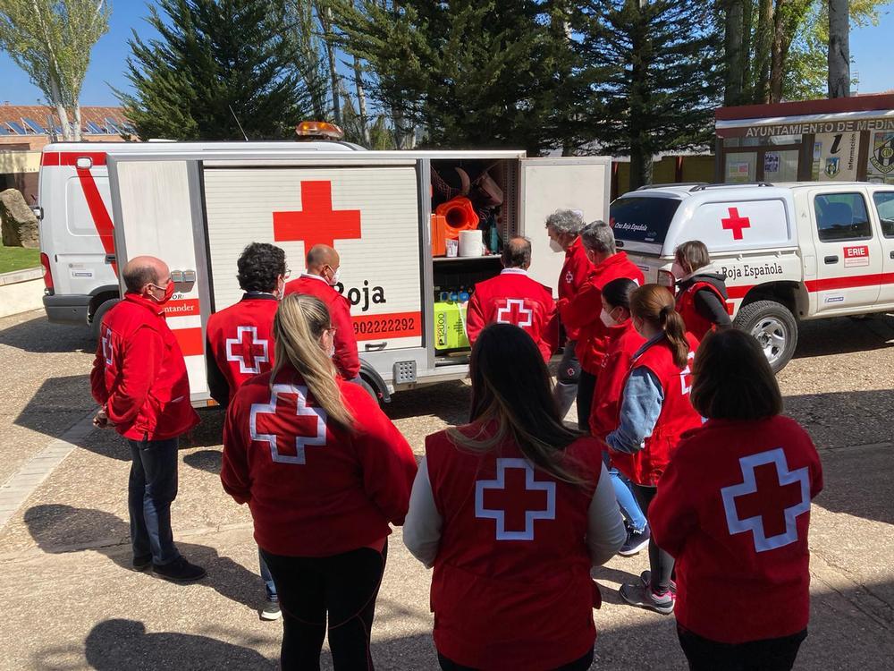 Cruz Roja 'entrena' en Rioseco con su albergue provisional