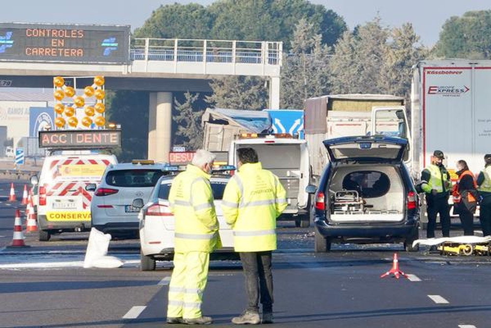 Tres personas fallecen en un accidente de tráfico en Tordesillas.