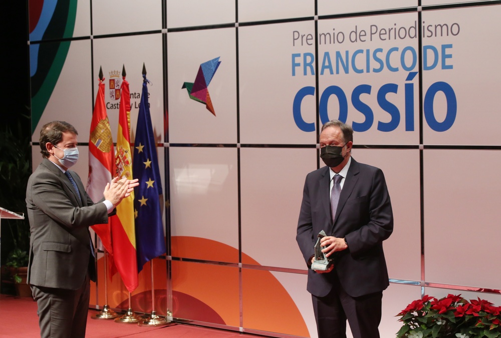 Entrega de los Premios Francisco de Cossio  / RUBÉN CACHO / ICAL