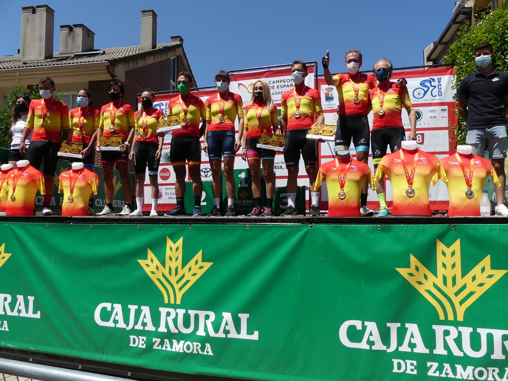 Imágenes del Trofeo Virgen del Carmen-Campeonato de España Máster 30,40,50, 60 y féminas de línea y contrarreloj.
