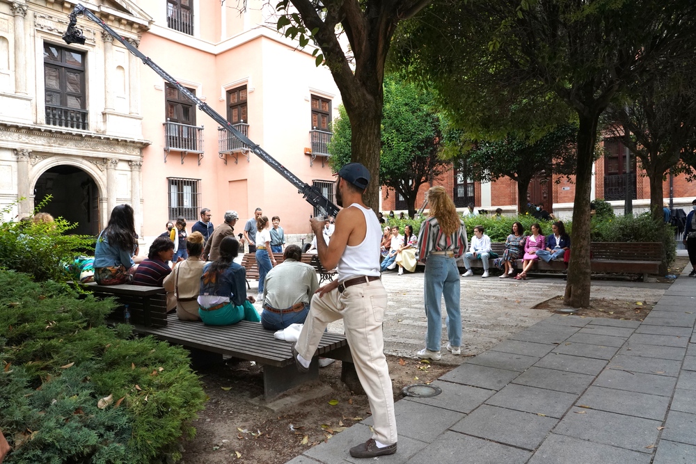 Rodaje de la película 'Voy a pasármelo bien' en Valladolid  / MIRIAM CHACÓN / ICAL