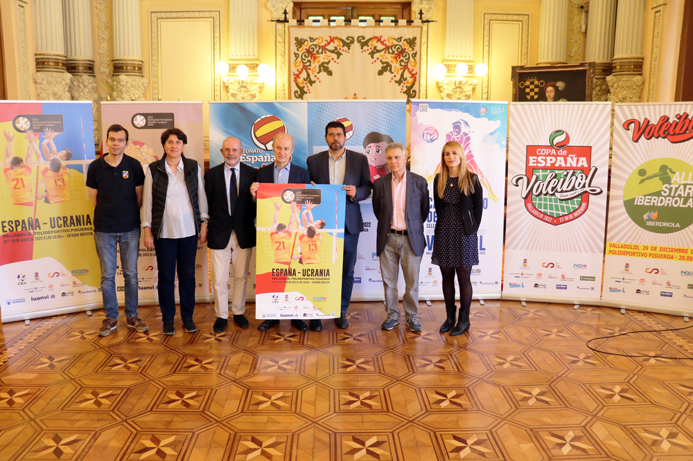 Imagen de la presentación en el Ayuntamiento de los eventos de voleibol este año en Valladolid.