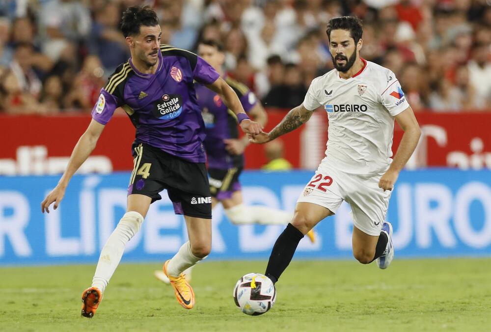 Imágenes del Sevilla-Real Valladolid.  / EFE